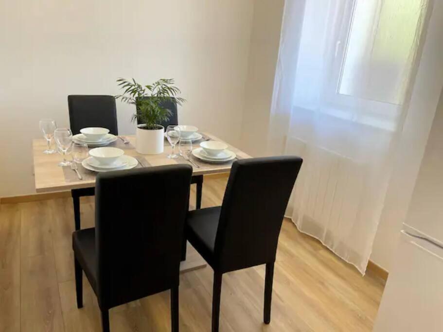 Rc2d - F2 Pour 1 A 3 Personnes Mulhouse